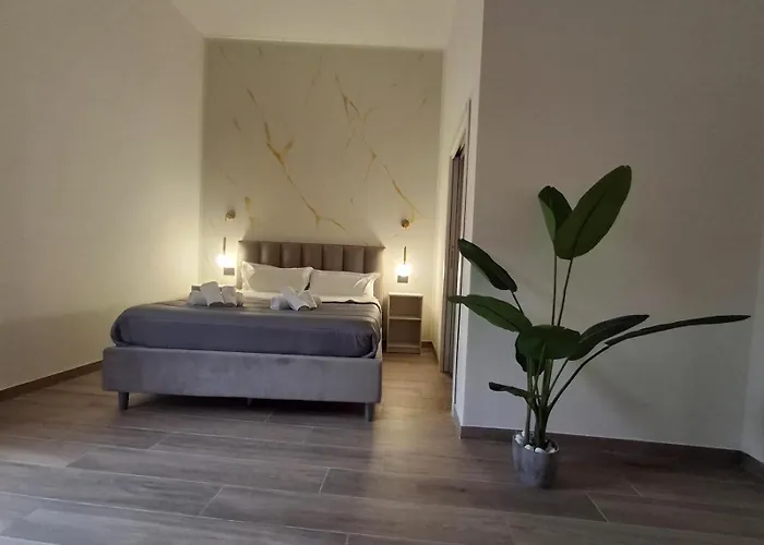 Affittacamere Palace Ecce Hom0