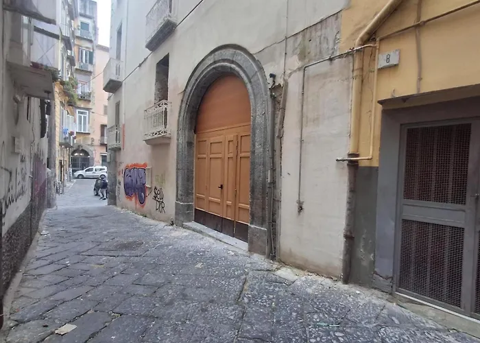 Palace Ecce Hom0 4* Napoli